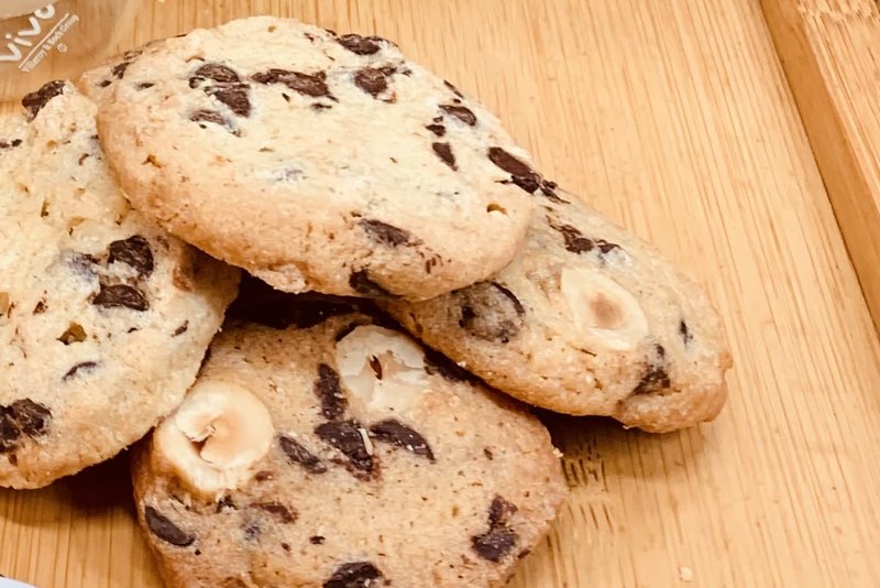 Cookies chocolat au lait & noisettes